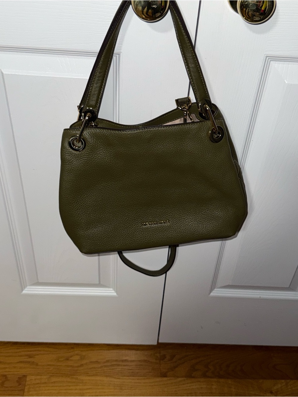 Michale Kors Olive Dark Khaki Raven Pebbled Leather Shoulder bag Purse